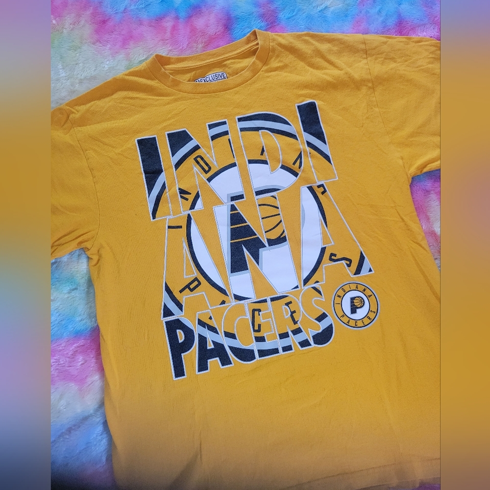 RARE 2014 NBA Exclusive Indiana Pacers Basketball T-Shirt
